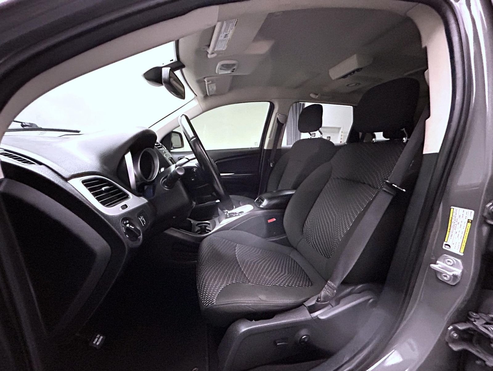 Used 2020 Gray Dodge SE image 10