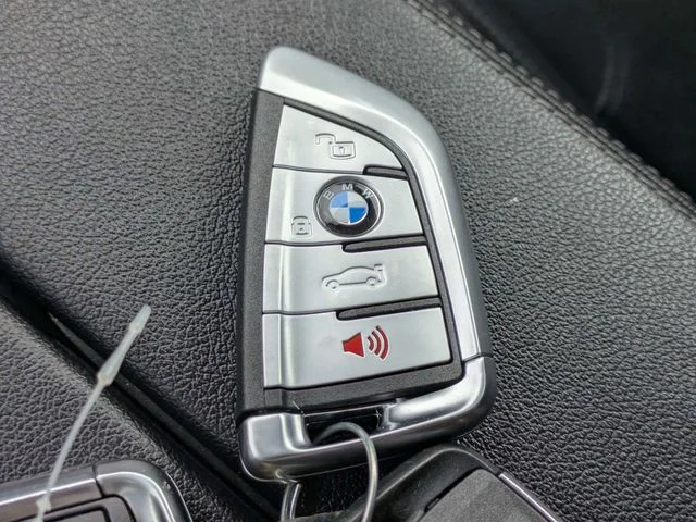 Used 2021 Bluestone Metallic BMW 530i image 25