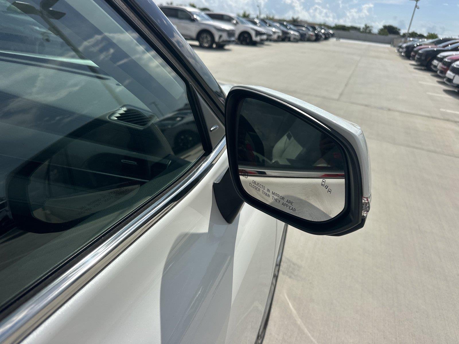 Used 2023 Wind Chill Pearl Toyota Platinum image 7