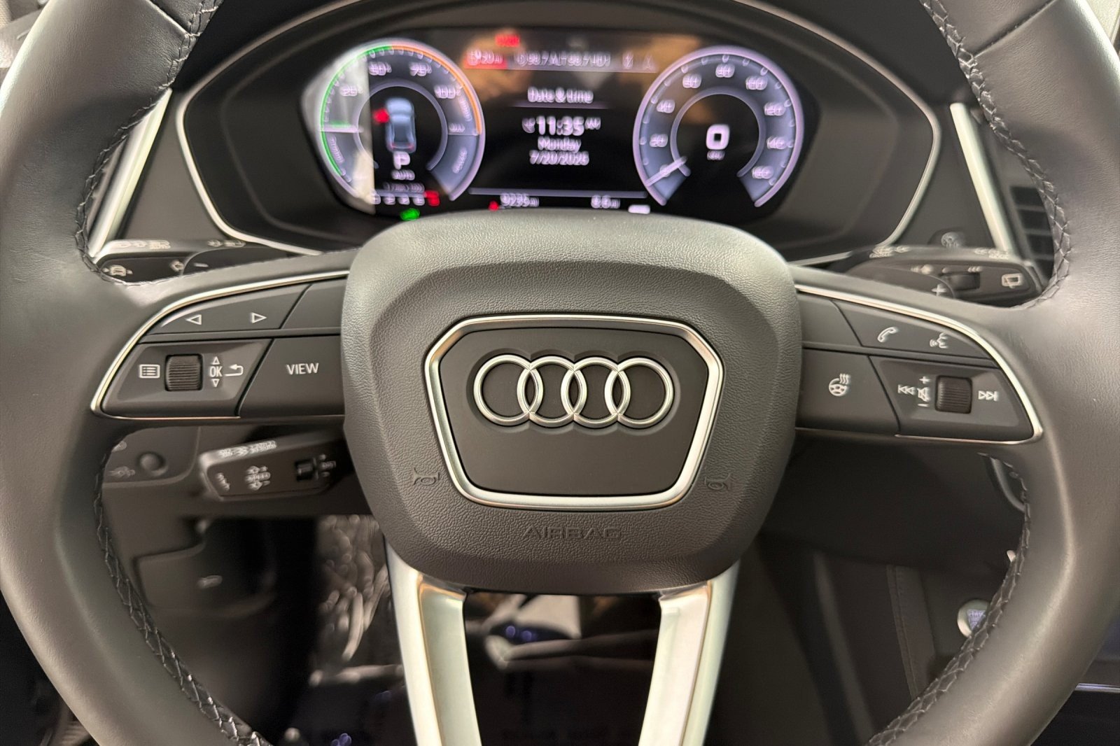 Used 2025 Mythos Black Metallic Audi S line Premium Plus 55 TFSI e quattro image 23