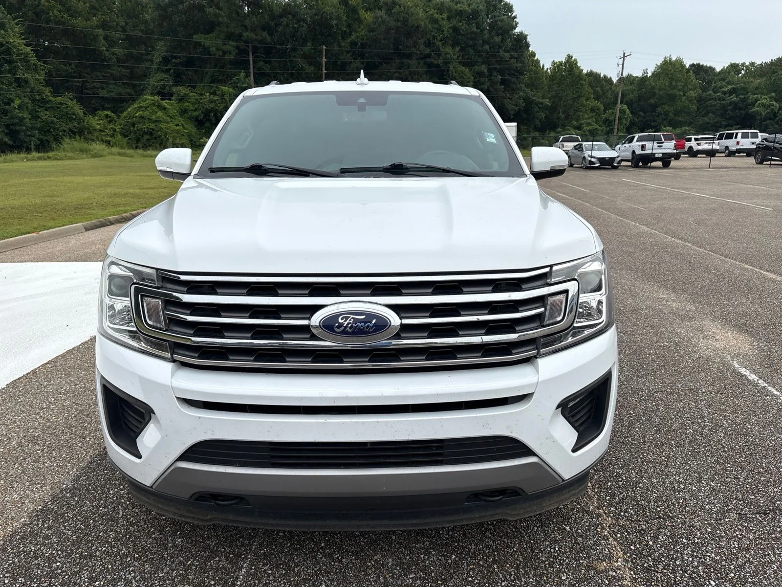 Used 2020 White Ford XLT image 2