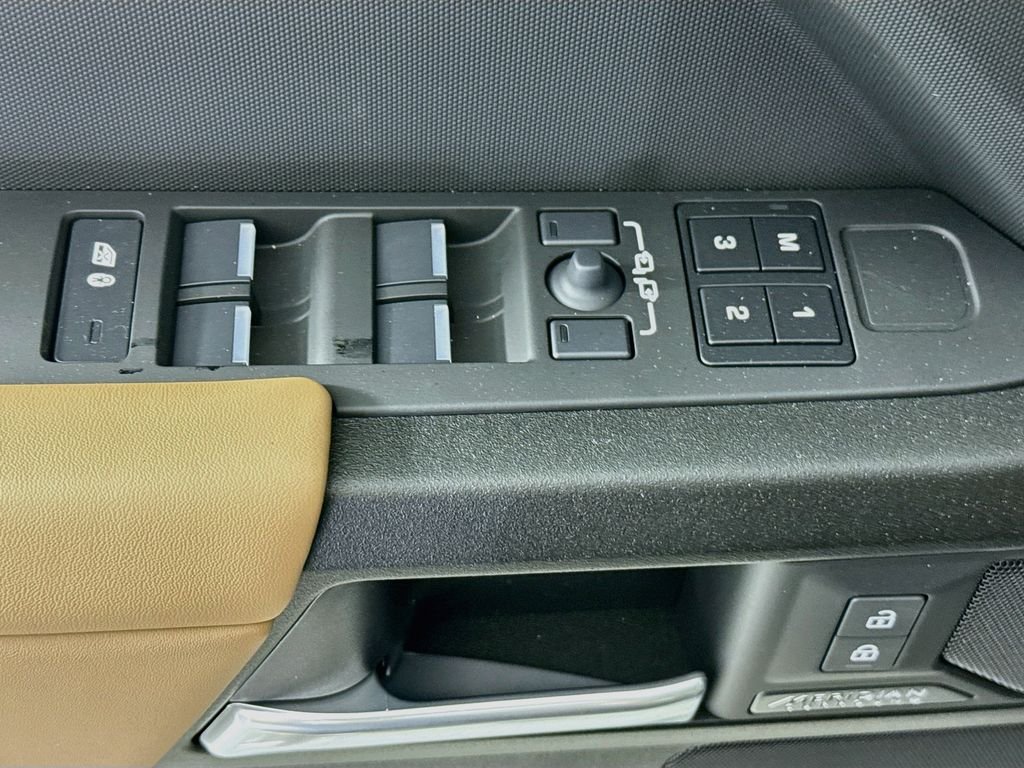New 2026 Carpathian Grey Land Rover V8 image 19