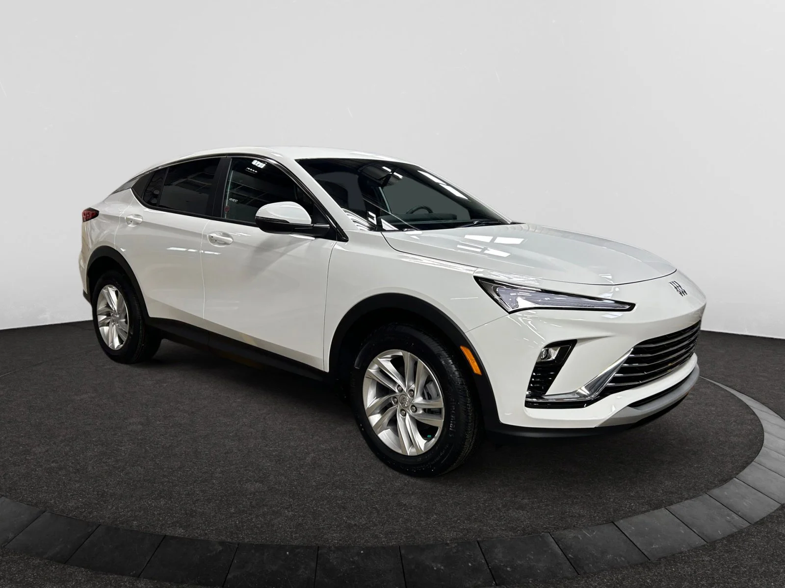 New 2026 Summit White Buick Preferred image 7