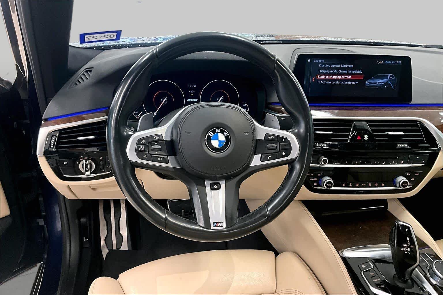 Used 2019 Mediterranean Blue Metallic BMW 530e iPerformance image 15