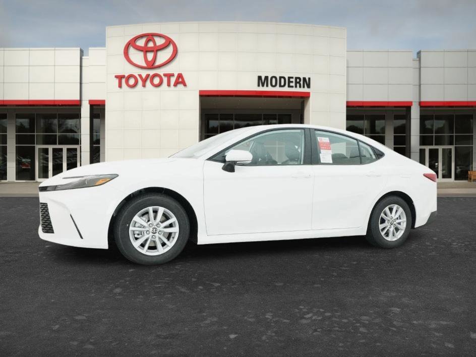 New 2026 Ice Cap Toyota LE image 15