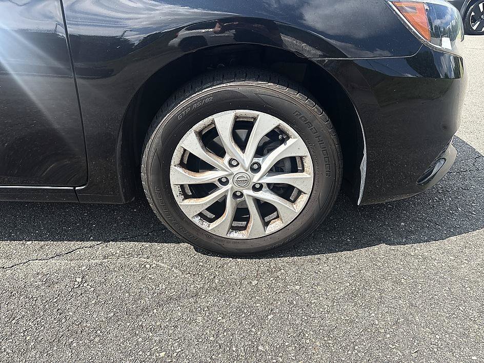 Used 2018 Super Black Nissan SV image 11