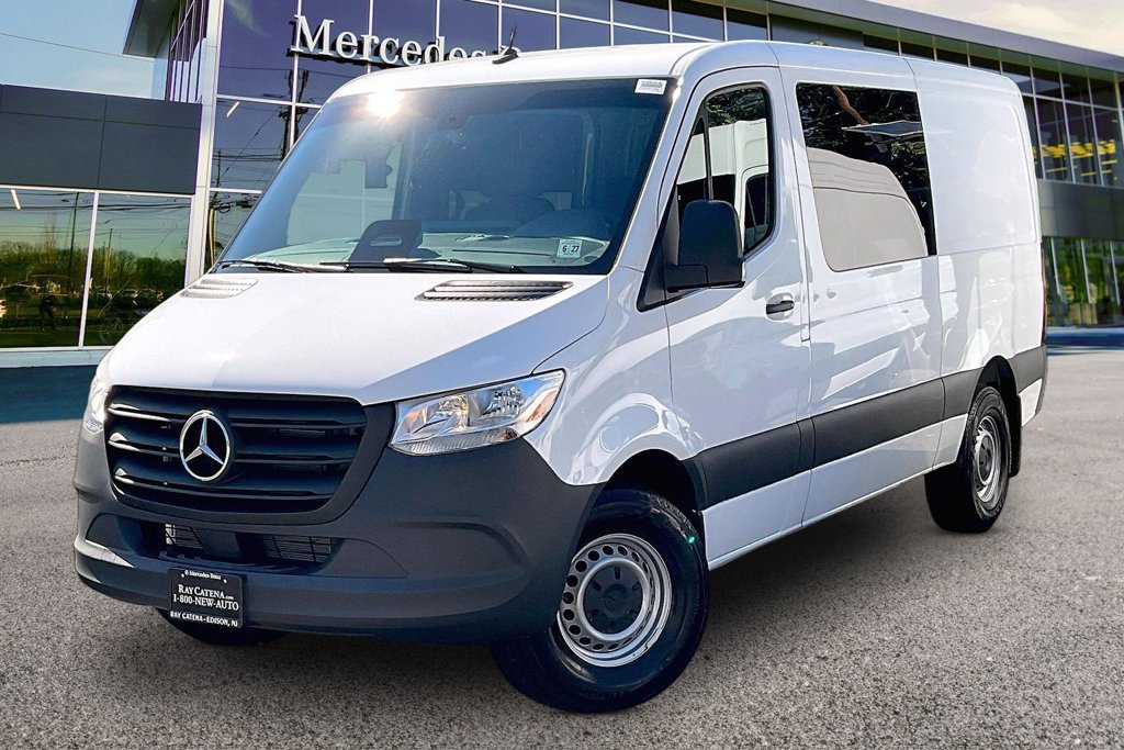 2026 Mercedes-Benz Sprinter Crew Van Base - Photo 8