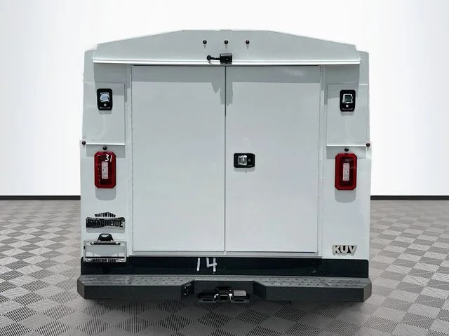 New 2025 Oxford White Ford Base image 5