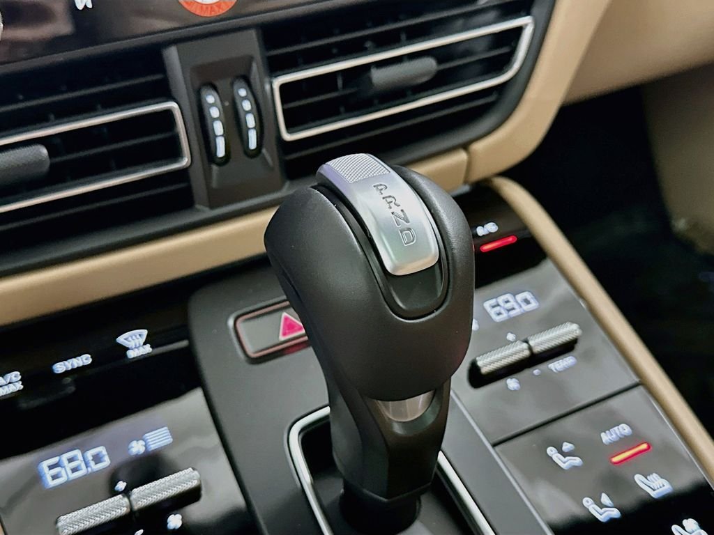 Used 2025 Black Porsche  image 18