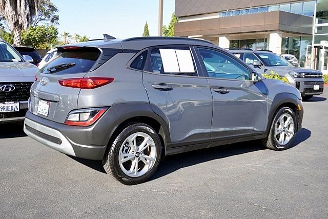 Used 2023 Gray Hyundai SEL image 7