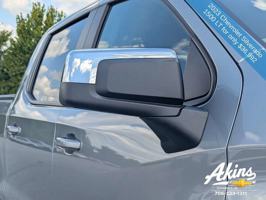 Used 2023 STERLING GRAY METALLIC Chevrolet LT image 11