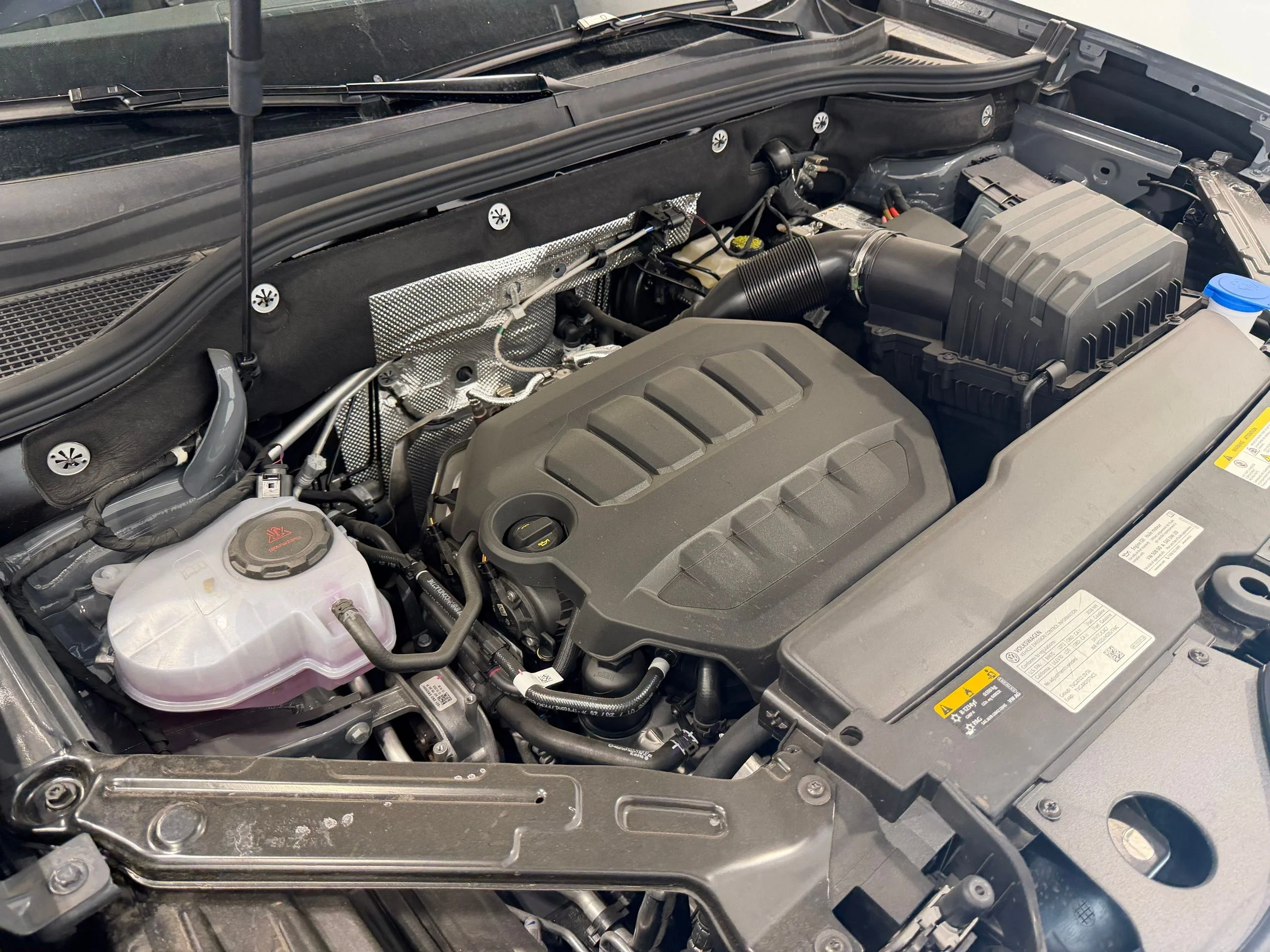 New 2026 Gray Volkswagen 2.0T SE w/Technology image 47