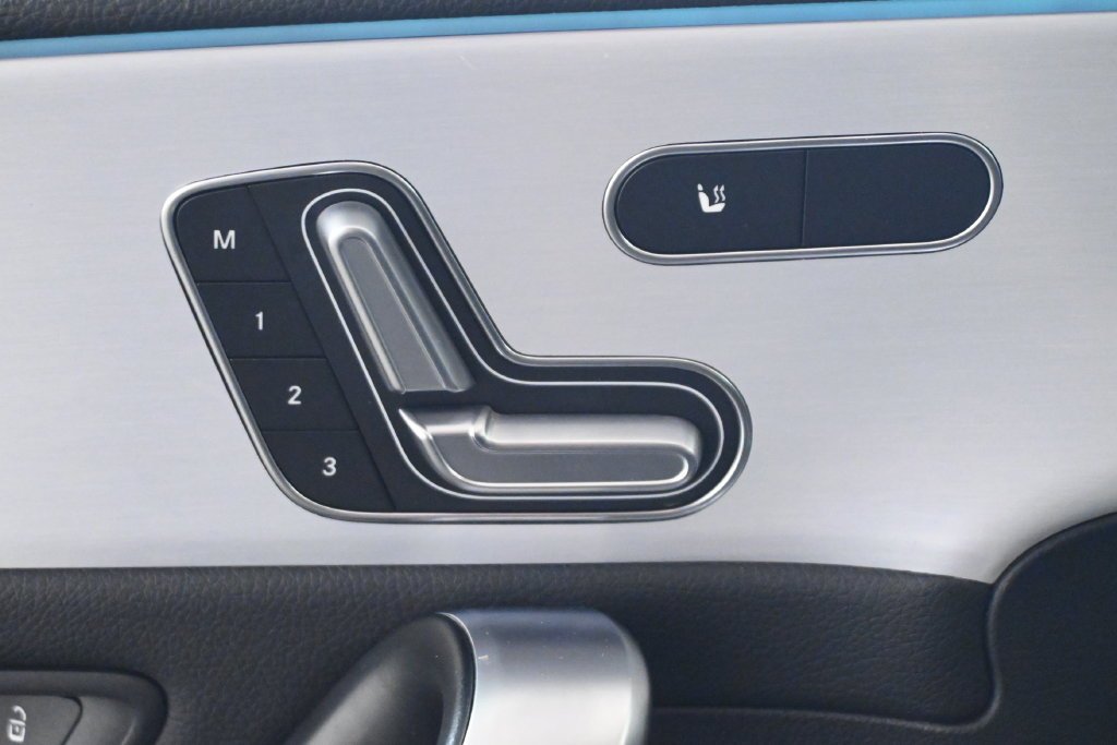 Certified Used 2023  Mercedes-Benz CLA 250 image 18
