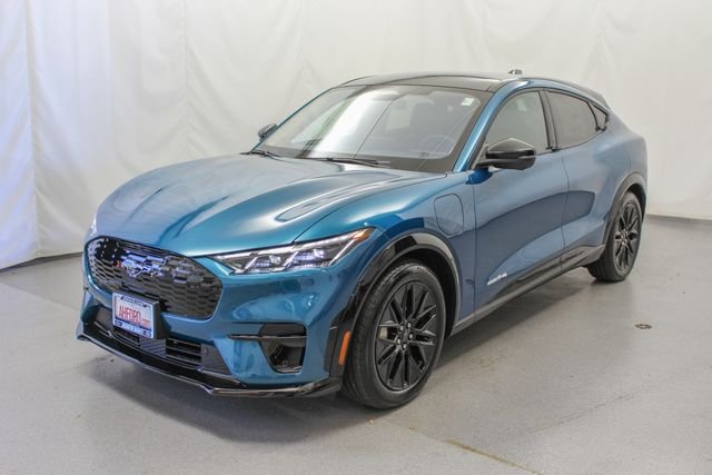 New 2026 Adriatic Blue Metallic Ford Premium image 5