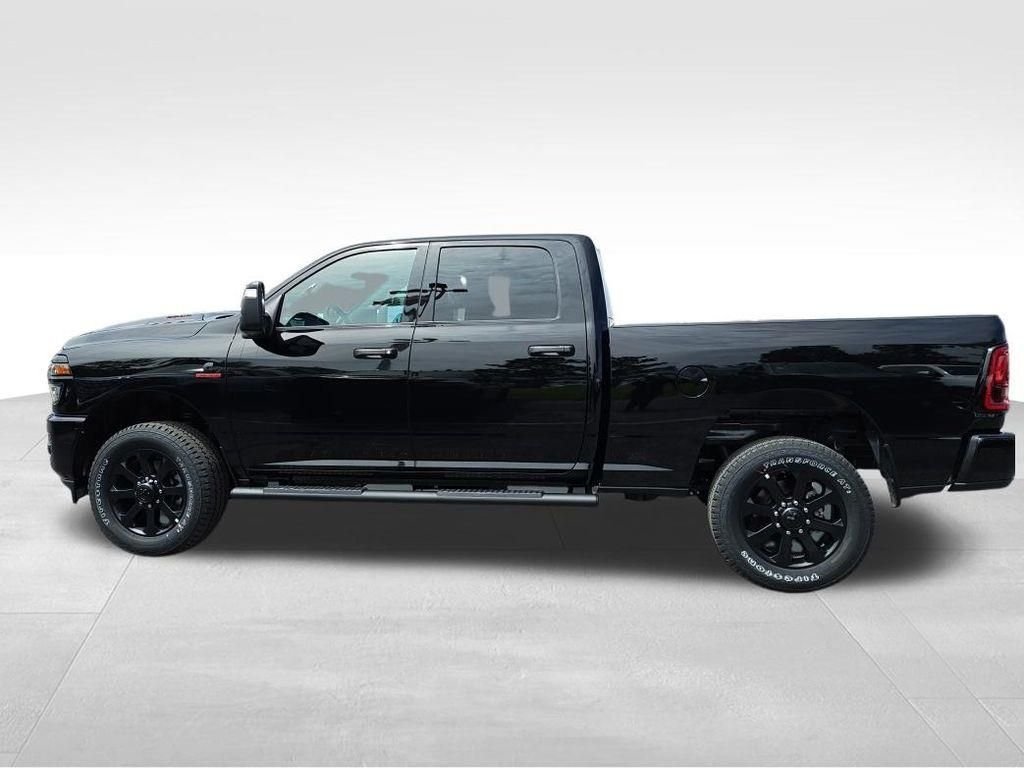 New 2026 Diamond Black Crystal Pearl-Coat Exterior Paint RAM Tradesman image 2