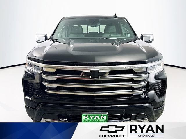 New 2026 Black Chevrolet High Country image 2