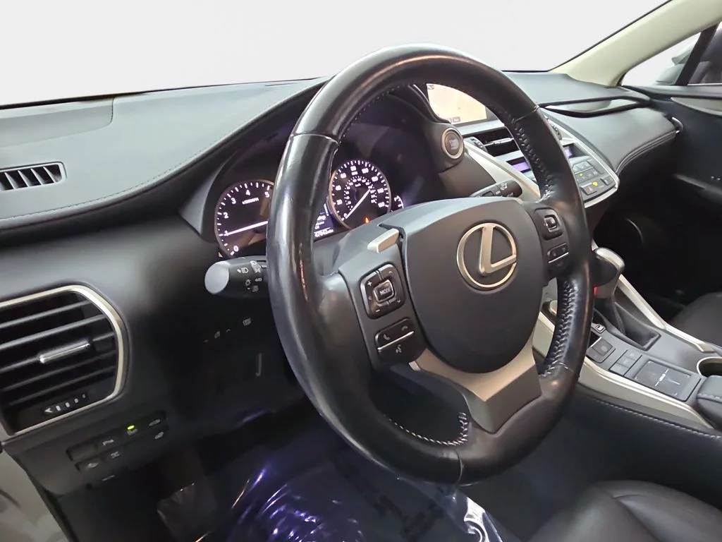Used 2017 Silver Lexus 200t image 19