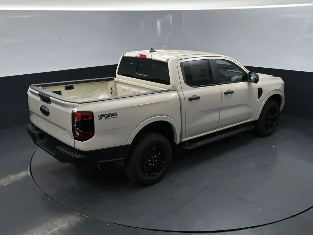 New 2026 Beige Ford XLT image 36