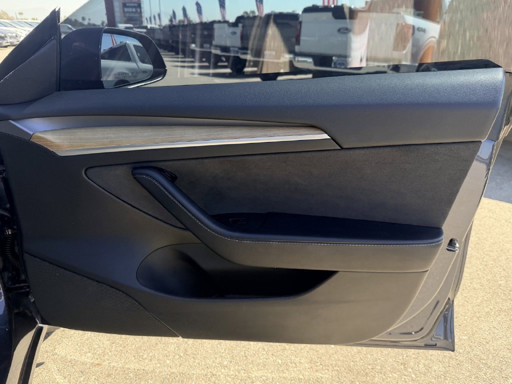 Used 2021 Midnight Silver Metallic Tesla Long Range image 11