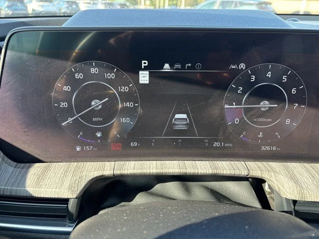 Used 2024 Silver Kia SX image 25