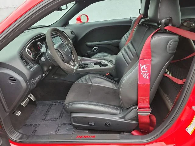 Used 2018 Red Dodge SRT image 16