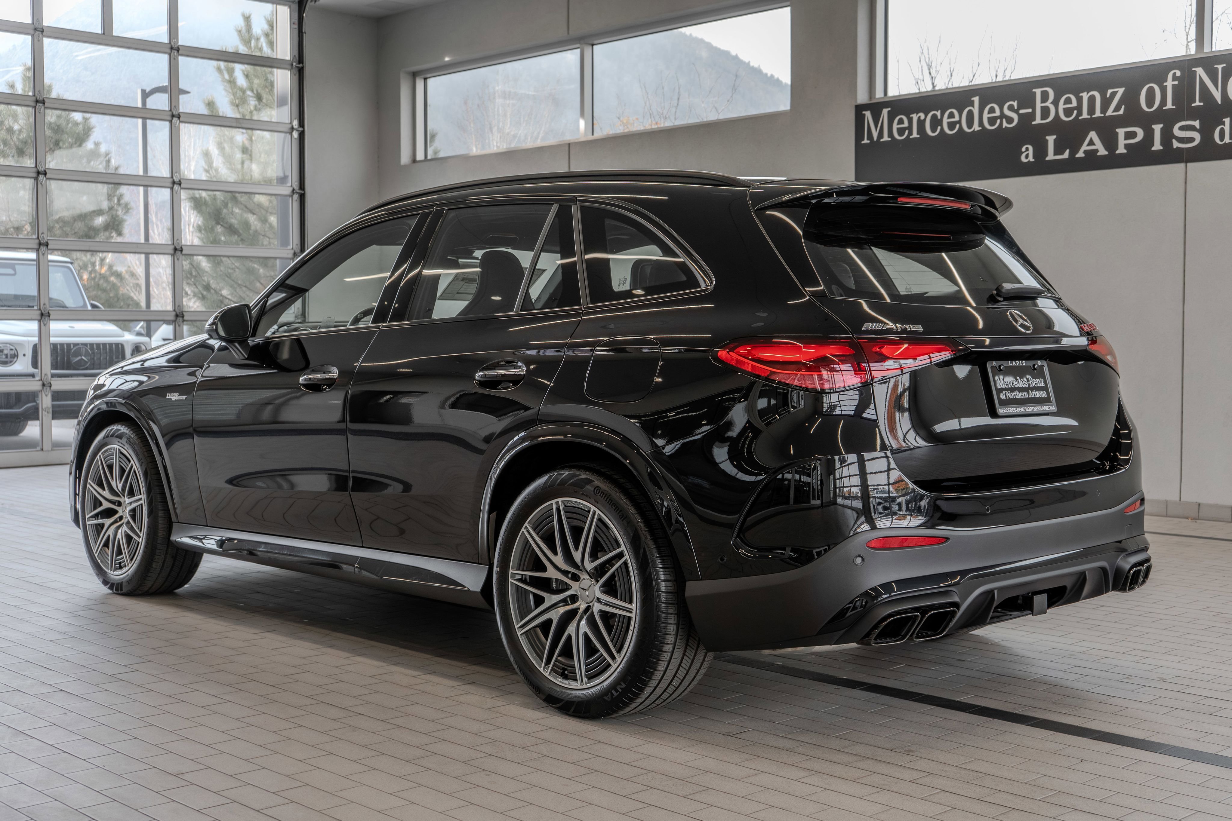 2025 Mercedes-Benz GLC AMG GLC63 S - Photo 13
