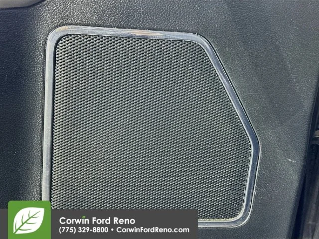 Used 2016 Magnetic Ford Lariat image 22