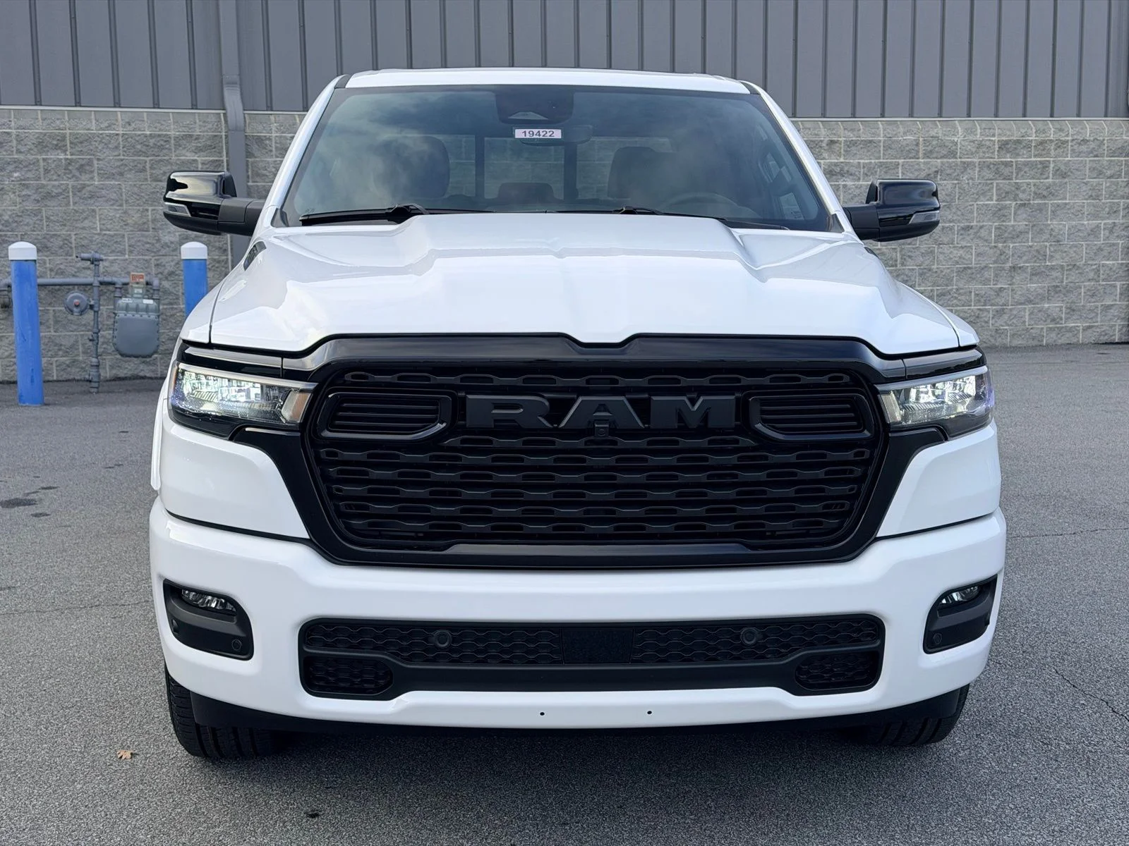 New 2026 Bright White Clearcoat RAM Big Horn/Lone Star image 2