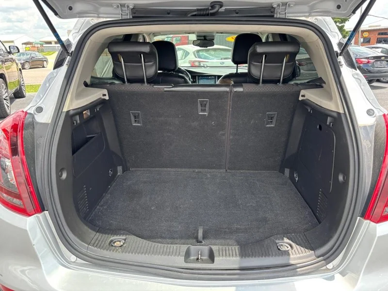 Used 2019 Quicksilver Metallic Buick Preferred image 6