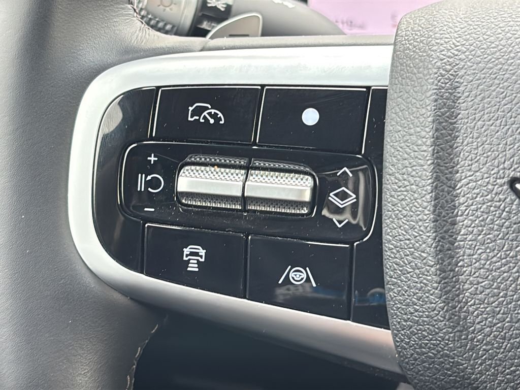 2026 GENESIS GV70 Standard - Photo 22