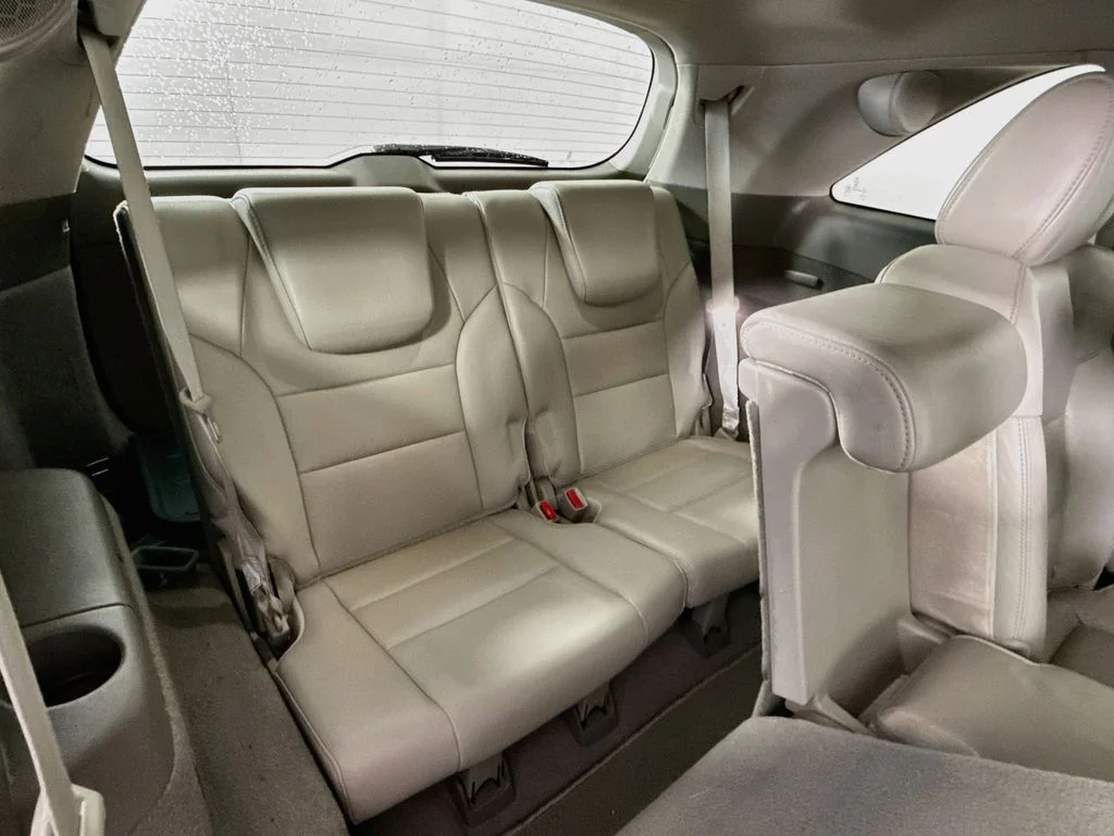 Used 2011 Silver Acura Tech/Entertainment Pkg image 29