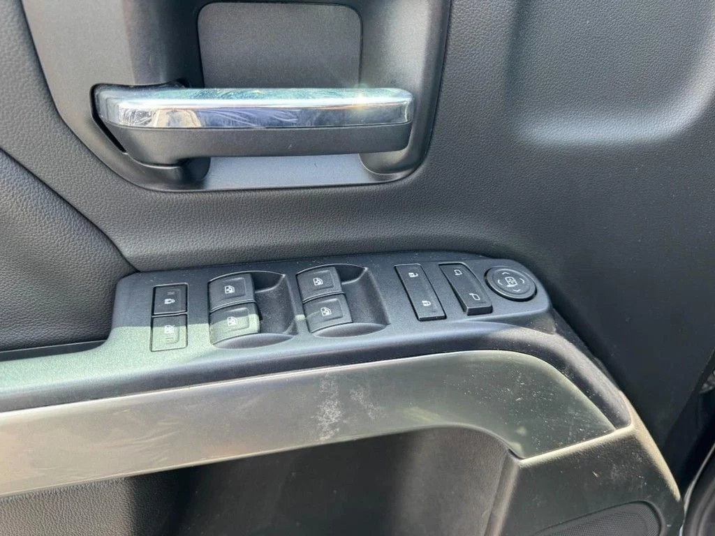 Used 2019 Gray Chevrolet LT image 15