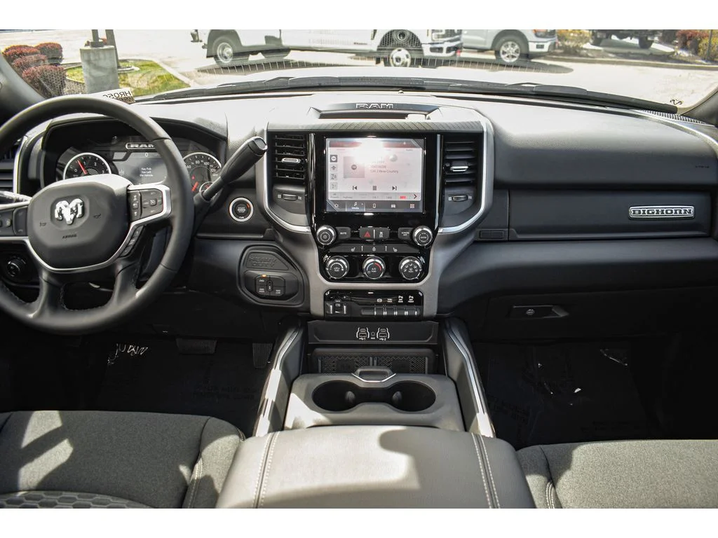 2025 RAM 2500 Big Horn - Photo 8