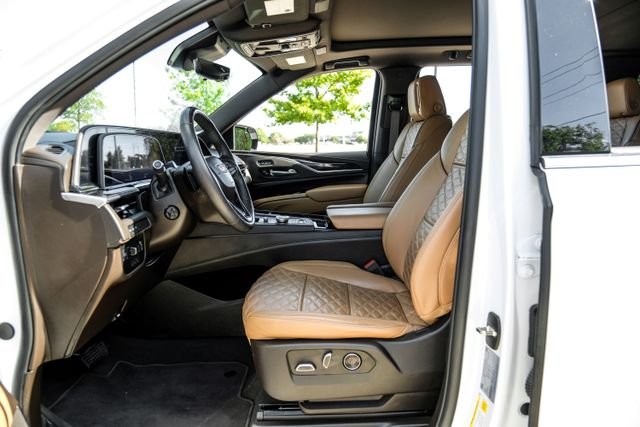 2024 Cadillac Escalade 4
