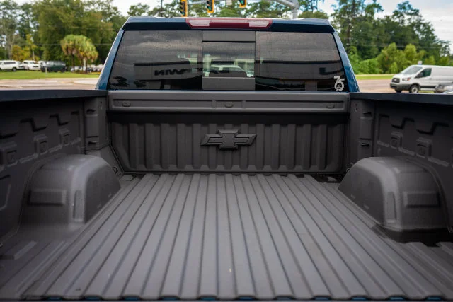 Used 2021 Northsky Blue Metallic Chevrolet LTZ image 23