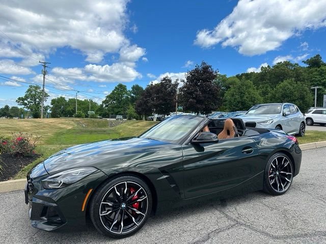 Used 2025 Green BMW sDrive M40i image 24