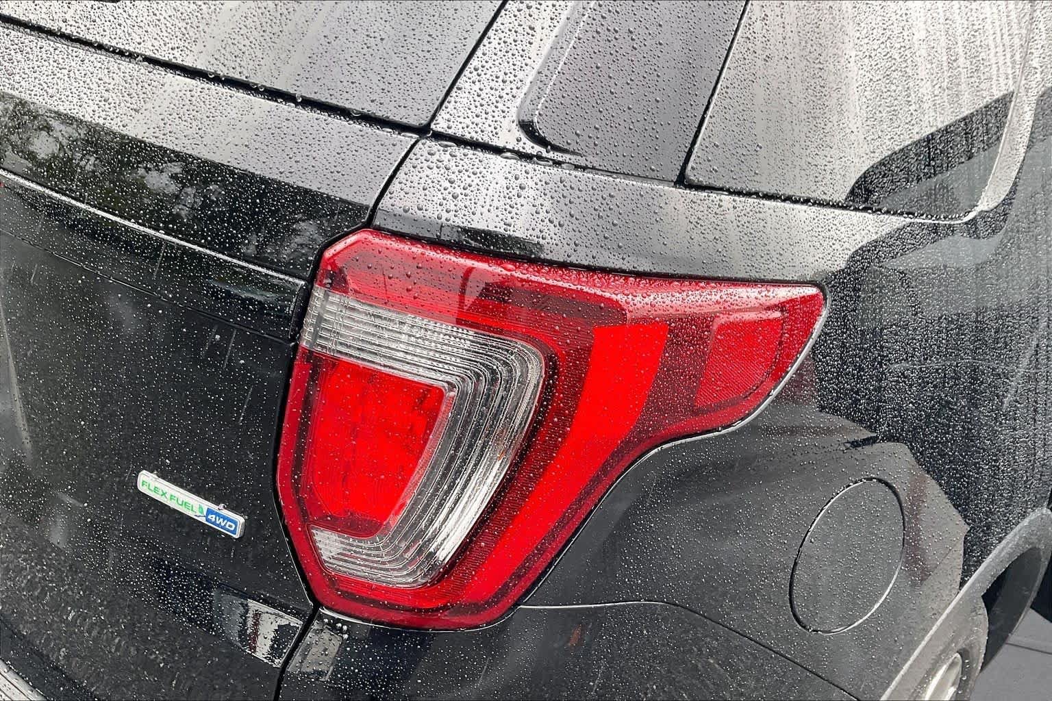 Used 2018 Shadow Black Ford Sport image 30