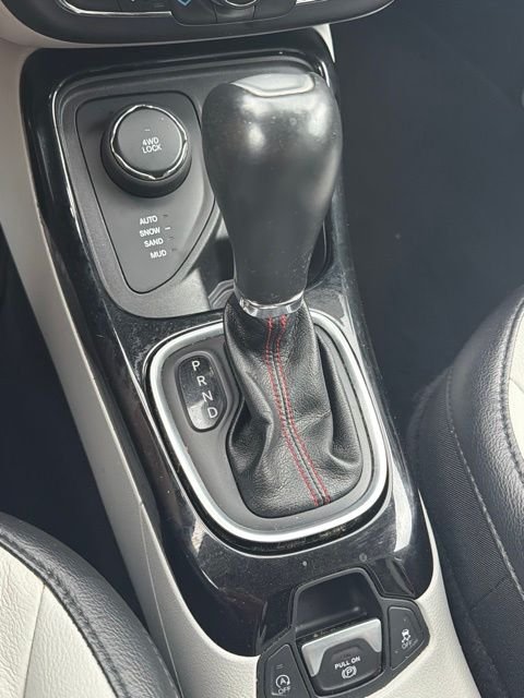 Used 2020 White Jeep Limited image 20
