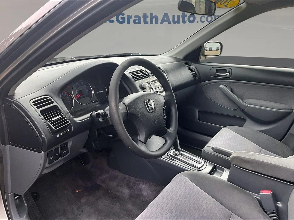 Used 2004 Gray Honda Hybrid image 17