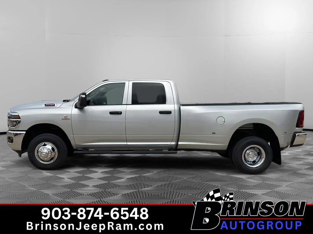 New 2026 Silver Zynith Ram Tradesman image 3