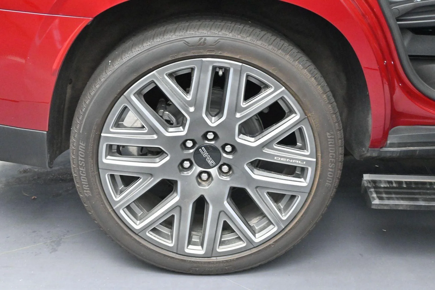 Used 2025 Volcanic Red Tintcoat GMC Denali Ultimate image 44