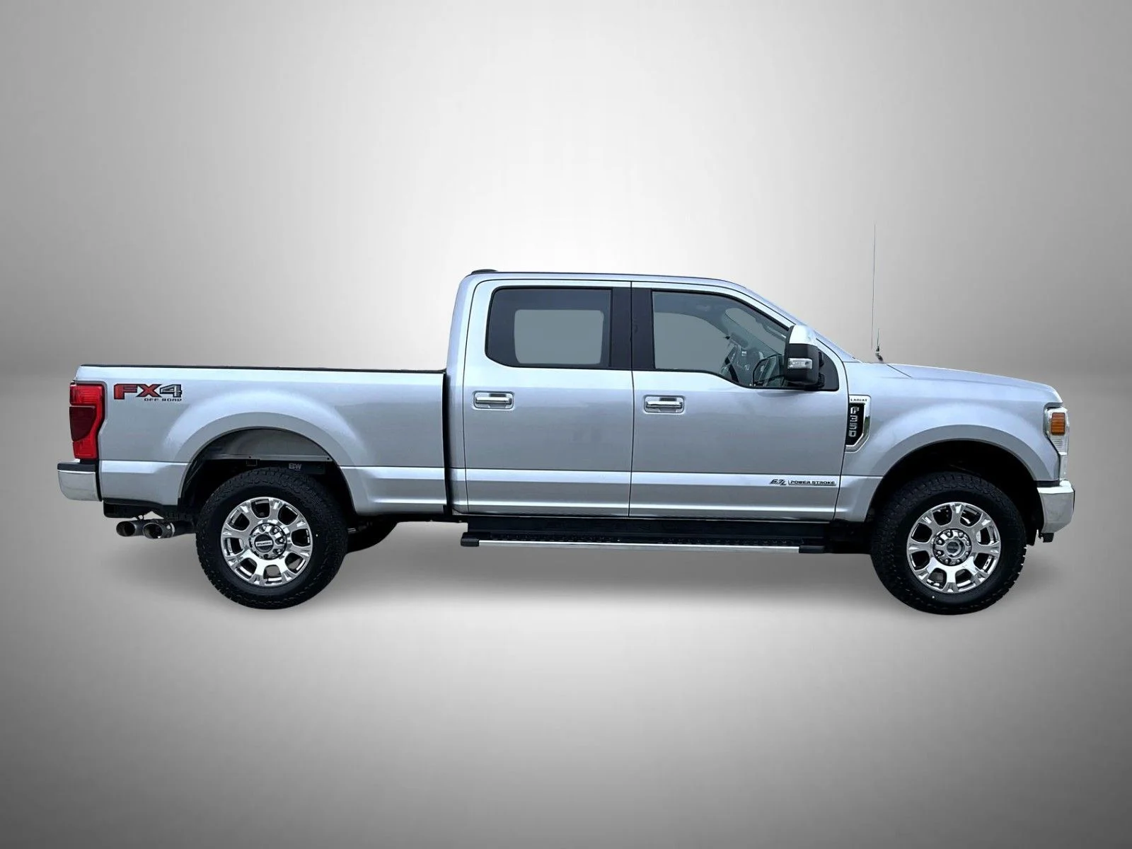 Used 2020 Silver Ford Lariat image 4