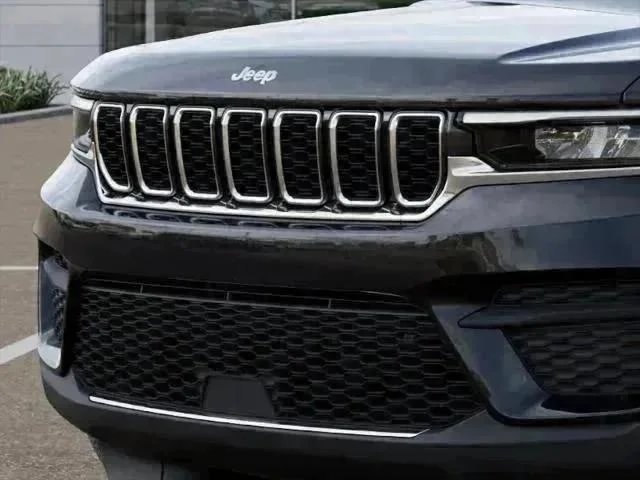 2025 Jeep Grand Cherokee Laredo - Photo 64