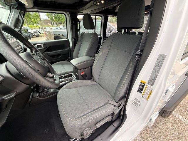 New 2026 Bright White Clear-Coat Exterior Paint Jeep Sport image 20