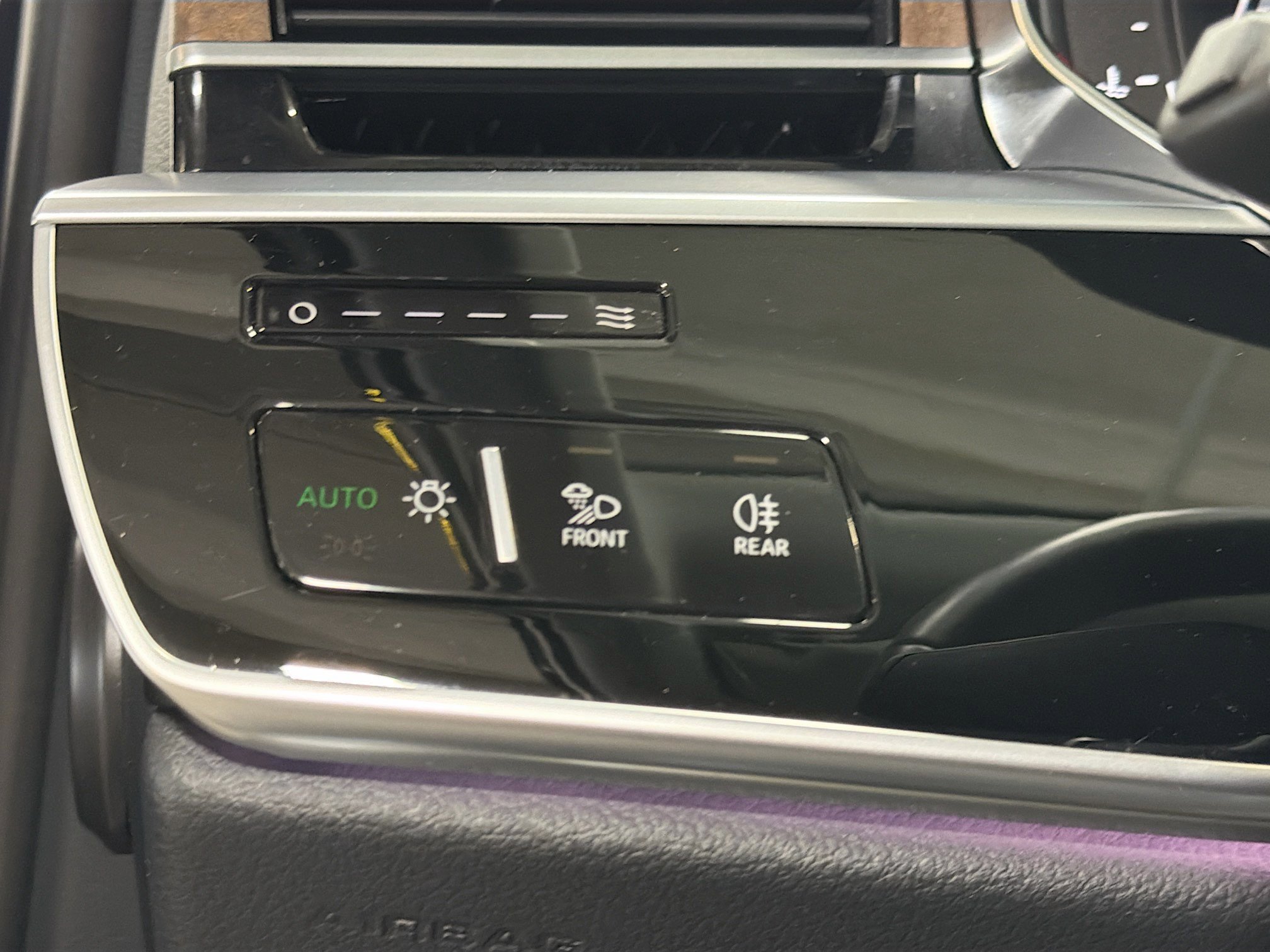 2023 Audi A8 Base - Photo 34