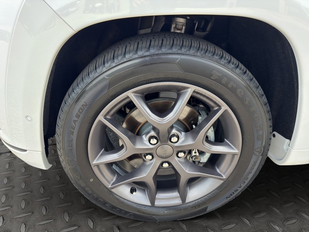 Used 2020 Bright White Jeep Limited X image 16