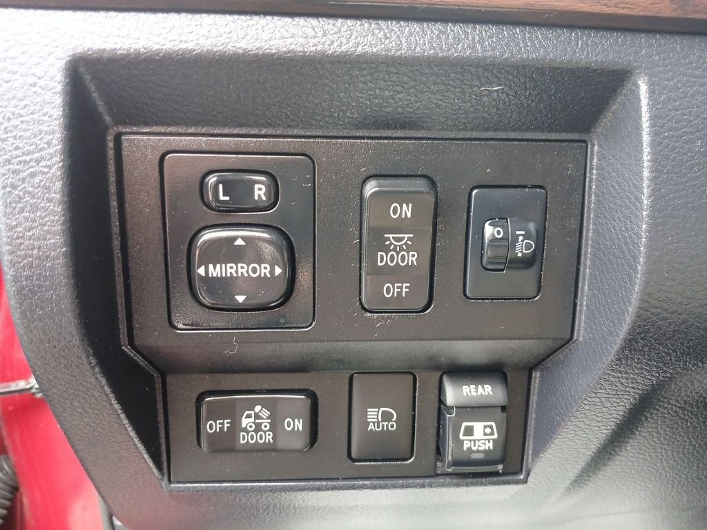 Used 2018 Red Toyota Limited image 19