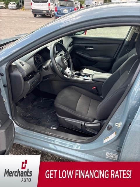 Used 2024 Gray Nissan SV image 3
