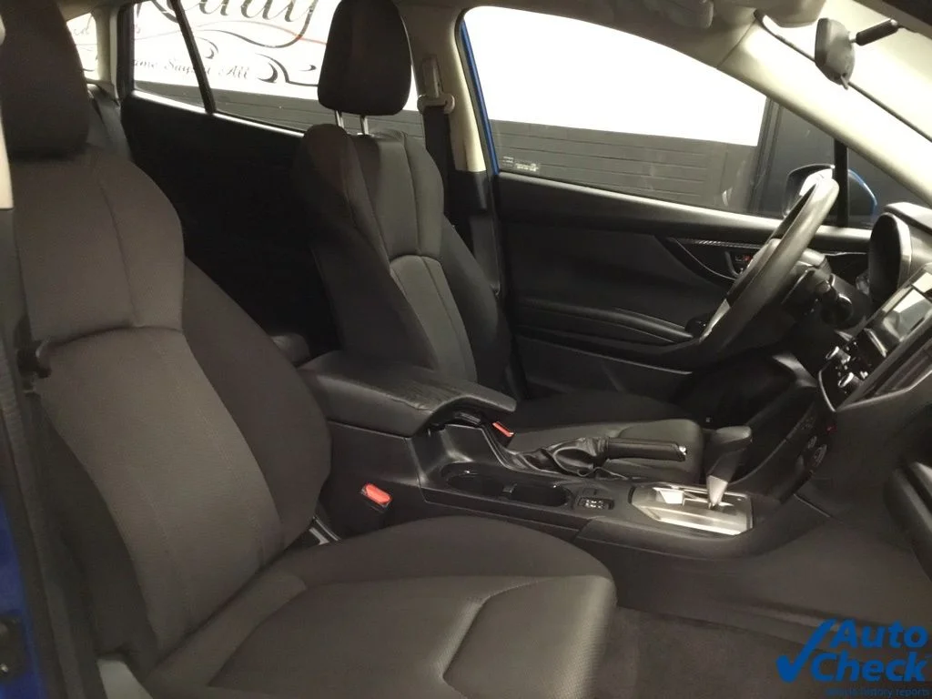 Used 2020 Blue Subaru Premium image 35