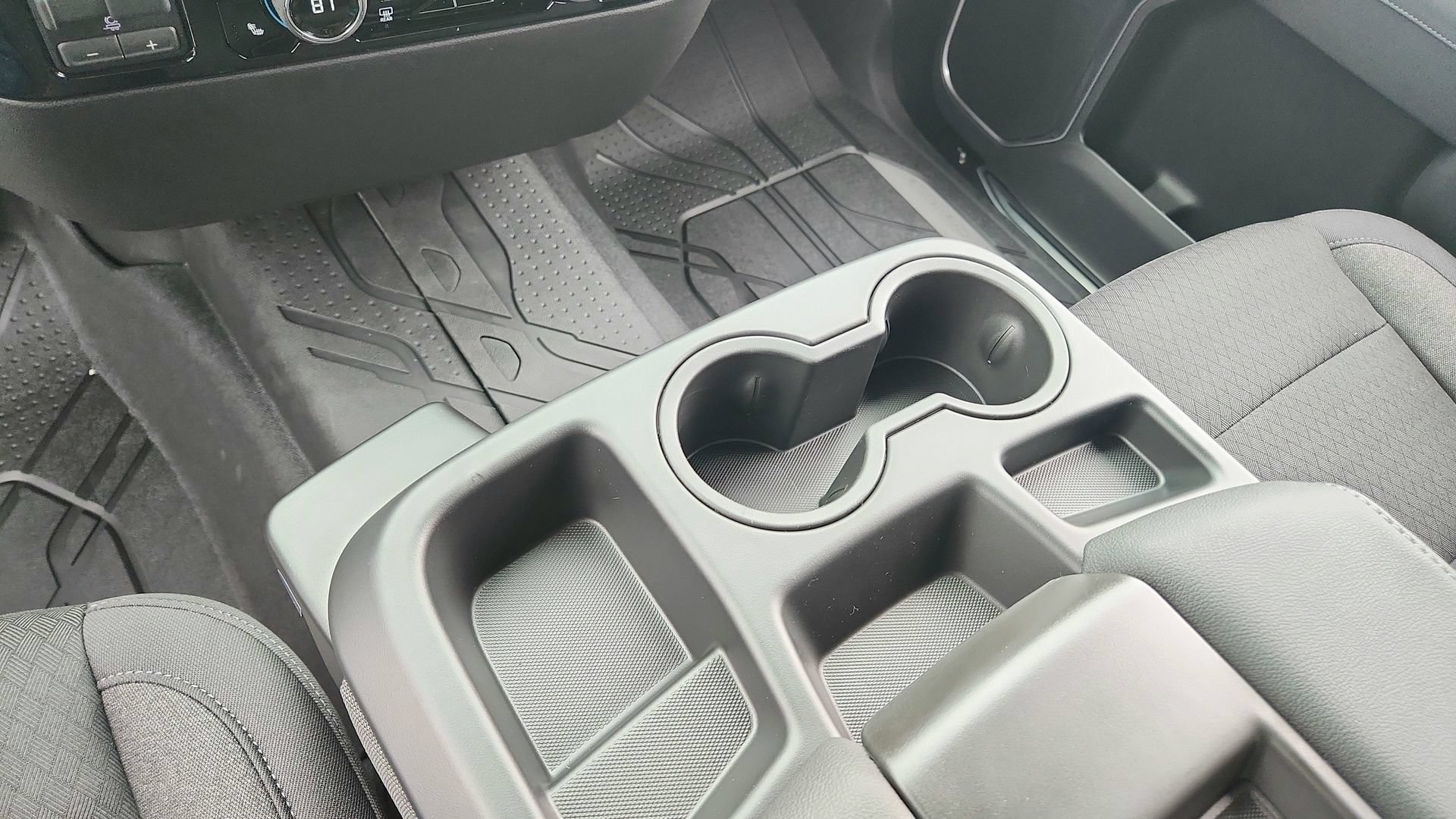2026 Chevrolet Silverado 1500 RST - Photo 16